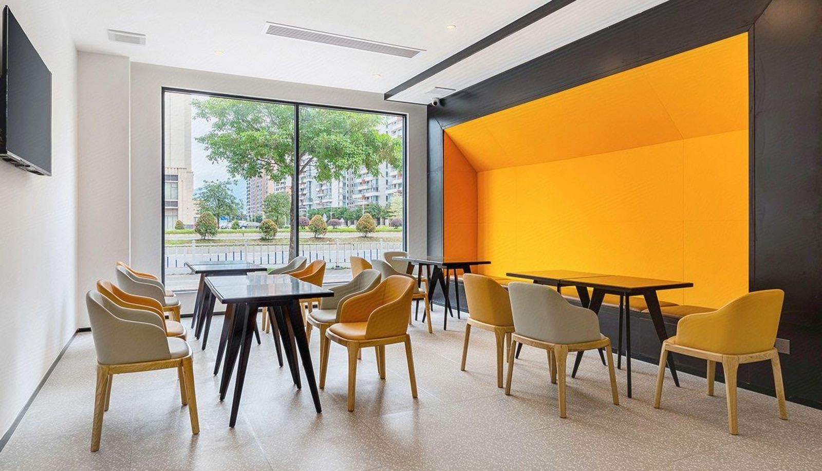 Buitenruimte van het hotel - IU Hotel (Guangdong Dinghushan Branch)