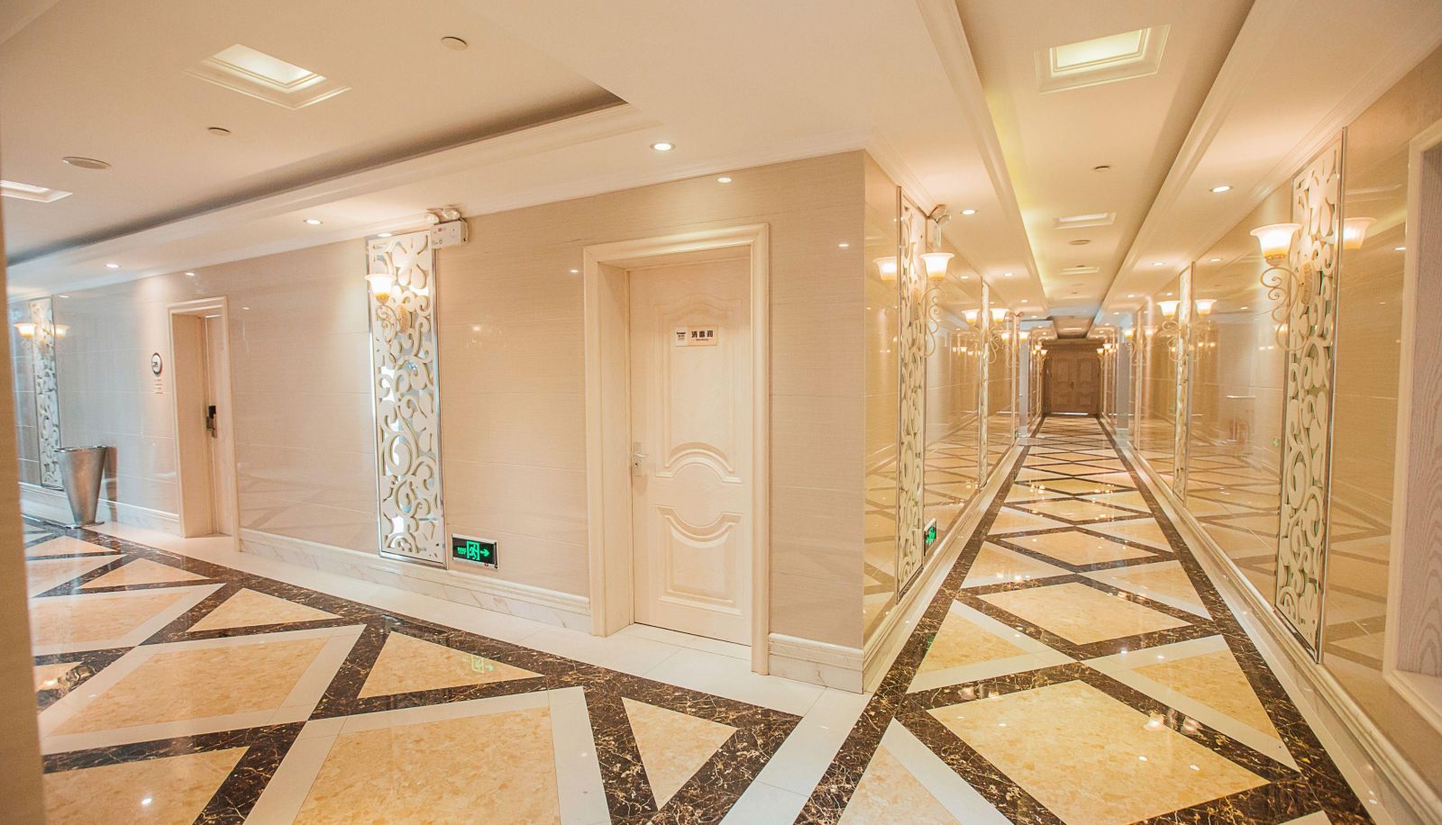 Zewnętrzna część hotelu - Shushang Feiyue Hotel (Liqun Haiqing Plaza Store)