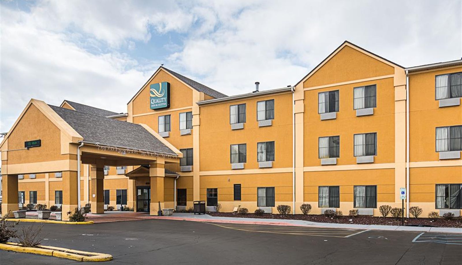 Außenansicht - Quality Inn & Suites Harvey - Chicago Southland