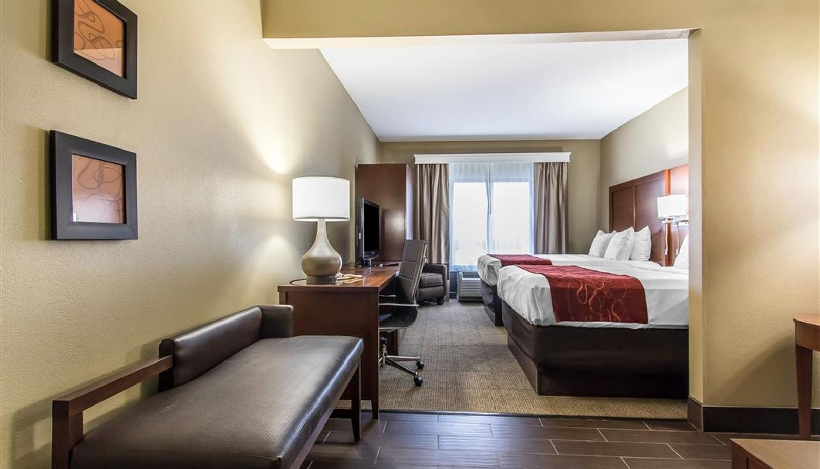 Camera - Comfort Suites Effingham Central