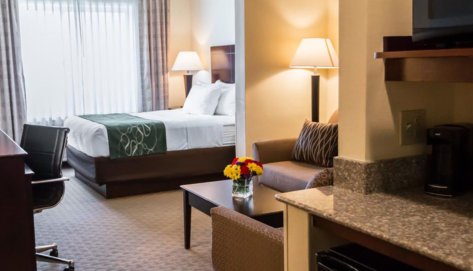 Camera - Comfort Suites University Area Notre Dame-South Bend