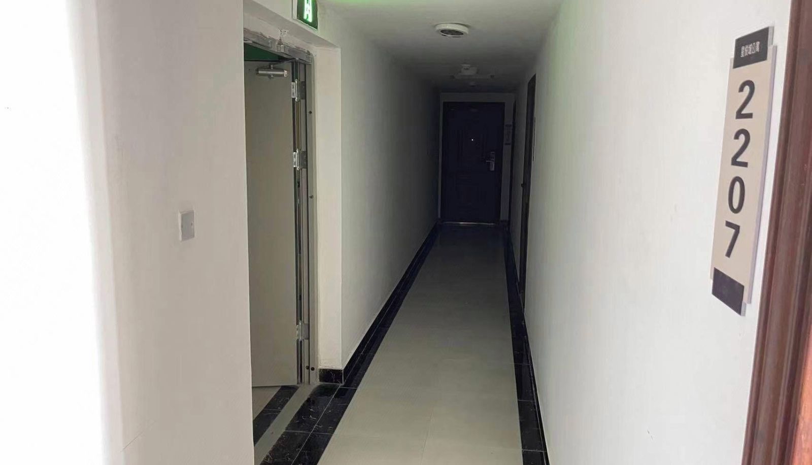 Area esterna dell'hotel - Zhizhi Hotel