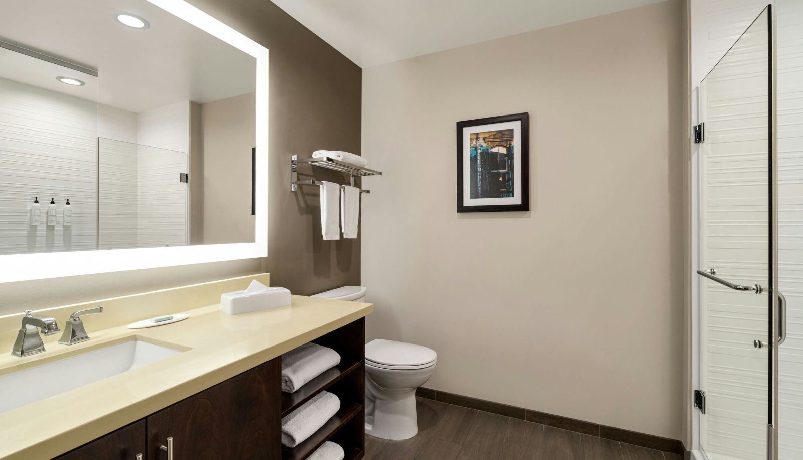 Room - Fairfield Inn and Suites by Marriott New Orleans Dwtn French Quarter Area