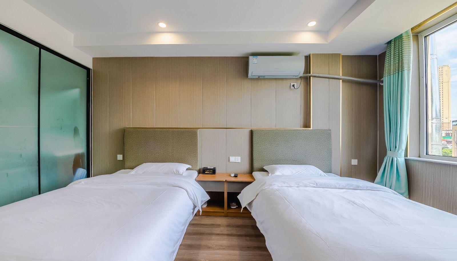 Business-kamer - Jingyi Riverside Boutique Hotel (Licun Pedestrian Street Store)