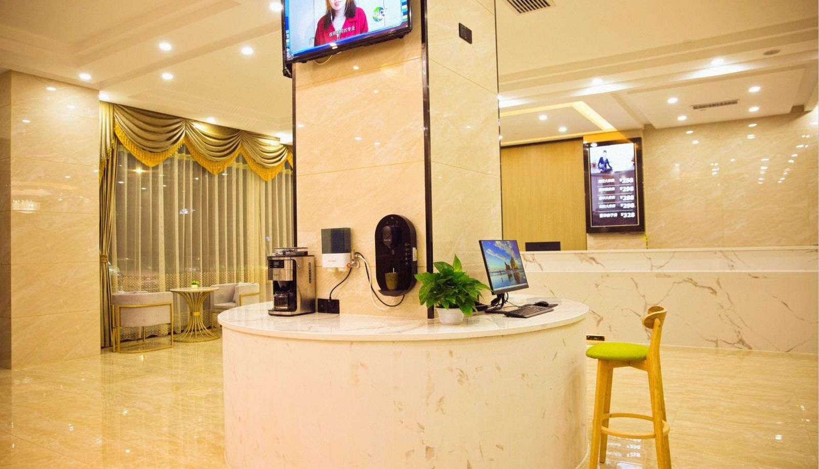 Area esterna dell'hotel - Greenhouse Business Hotel (Kashgar Ancient City Second Ring Road Food Street Store)