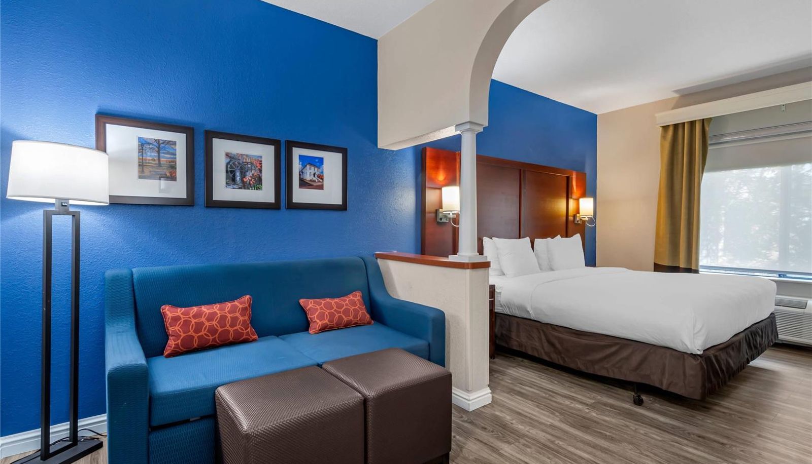 Suite - Comfort Suites St Charles-St Louis