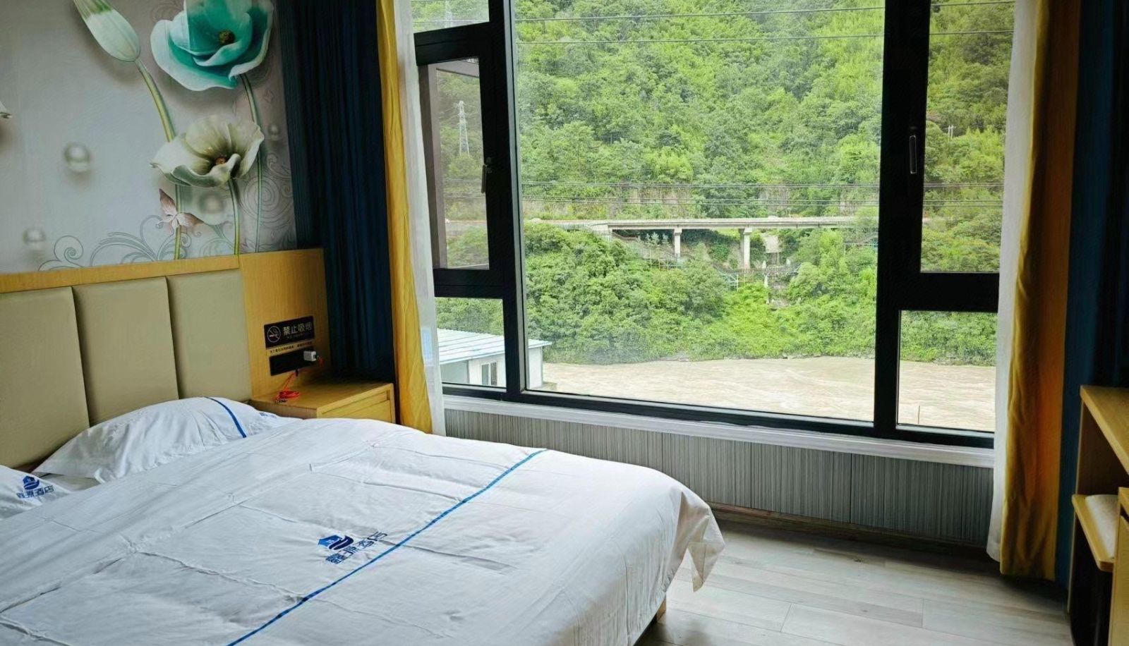 Kamer met uitzicht op de rivier - Xinyuan Hotel
