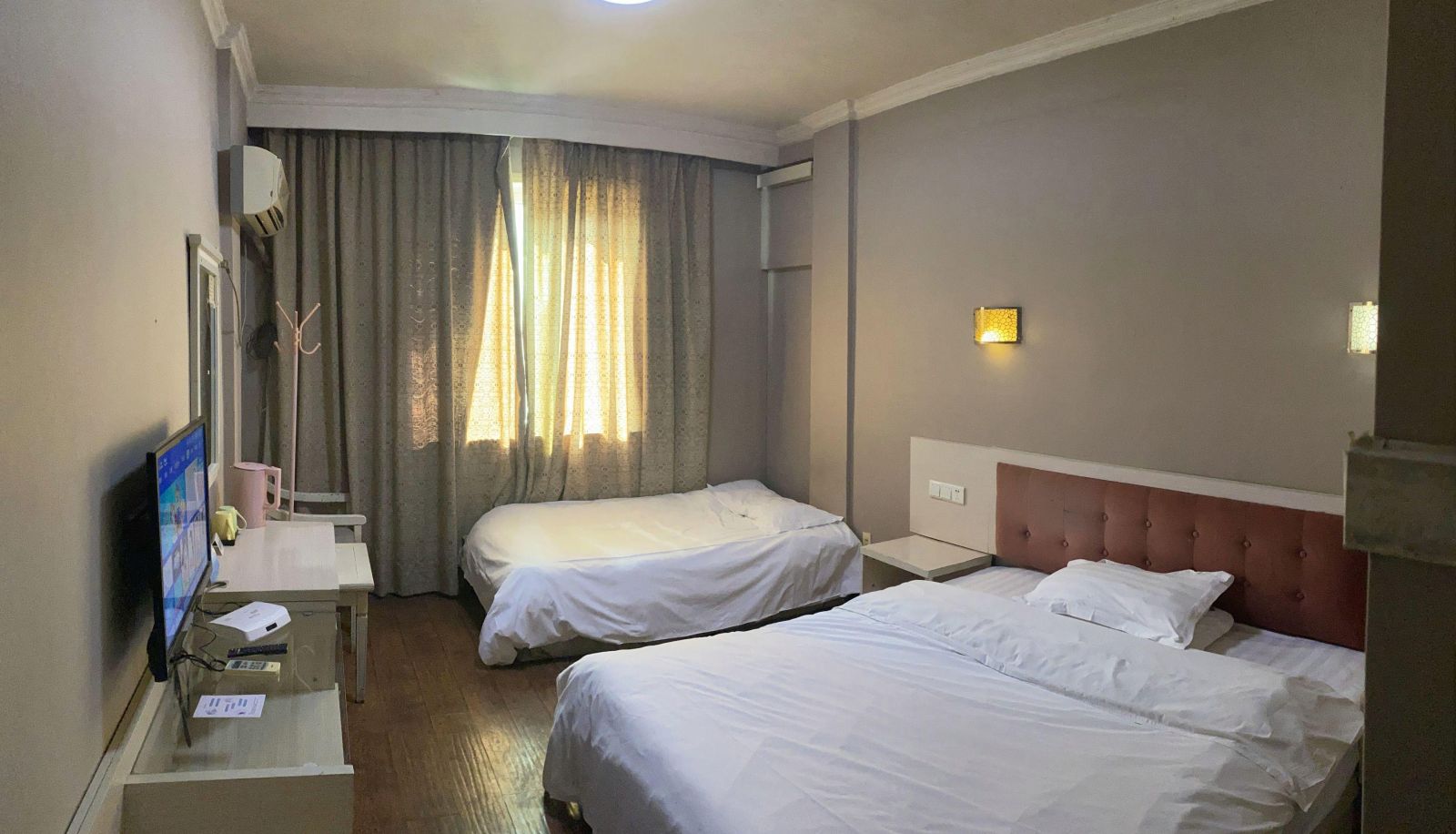 Zimmer - New Wuzhou Hotel