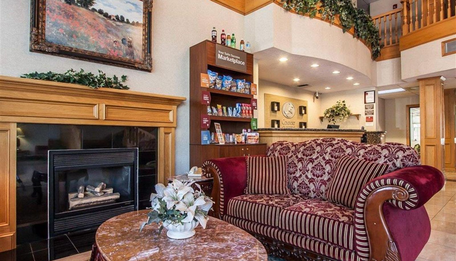 Hall - Comfort Suites Clackamas