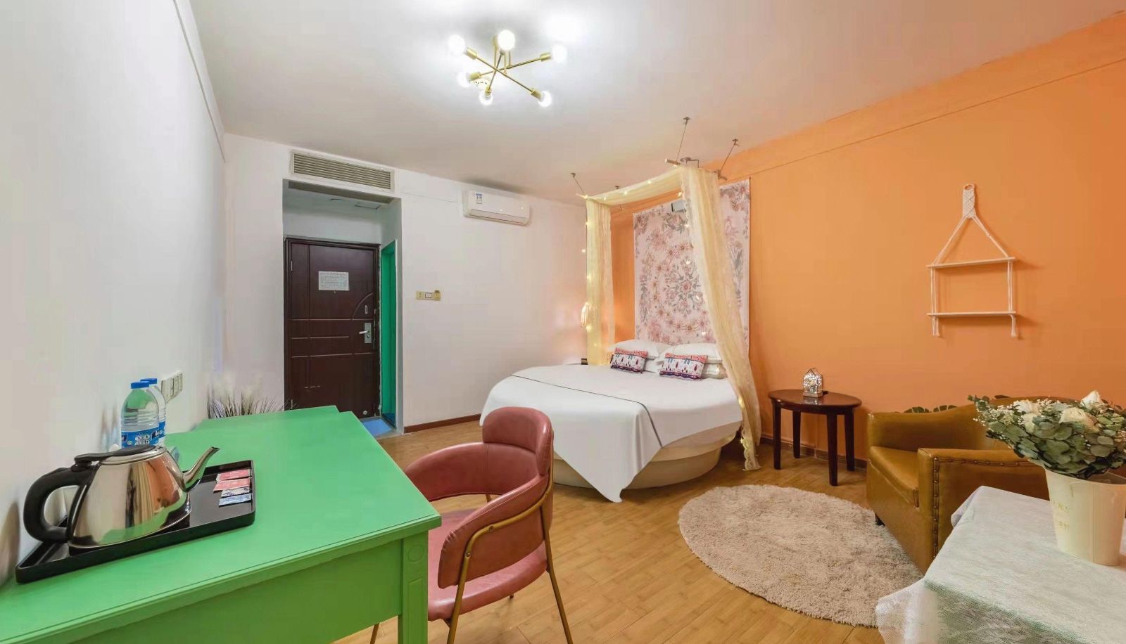 Zimmer - Best · Dirong International Apartment (Jiahe Wanggang Subway Station Store)