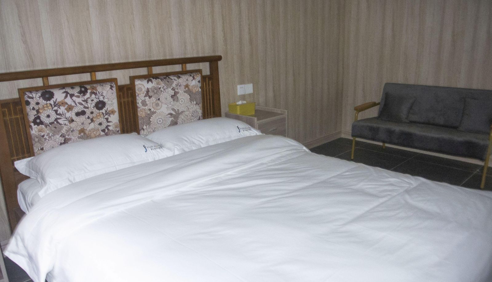 Chambre Familiale - Shanlin Bieyuan (Dong'ao Island Store)