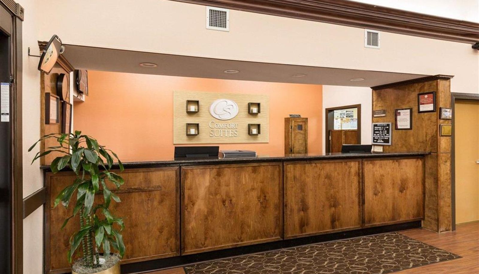Lobby - Comfort Suites Lake Jackson Clute