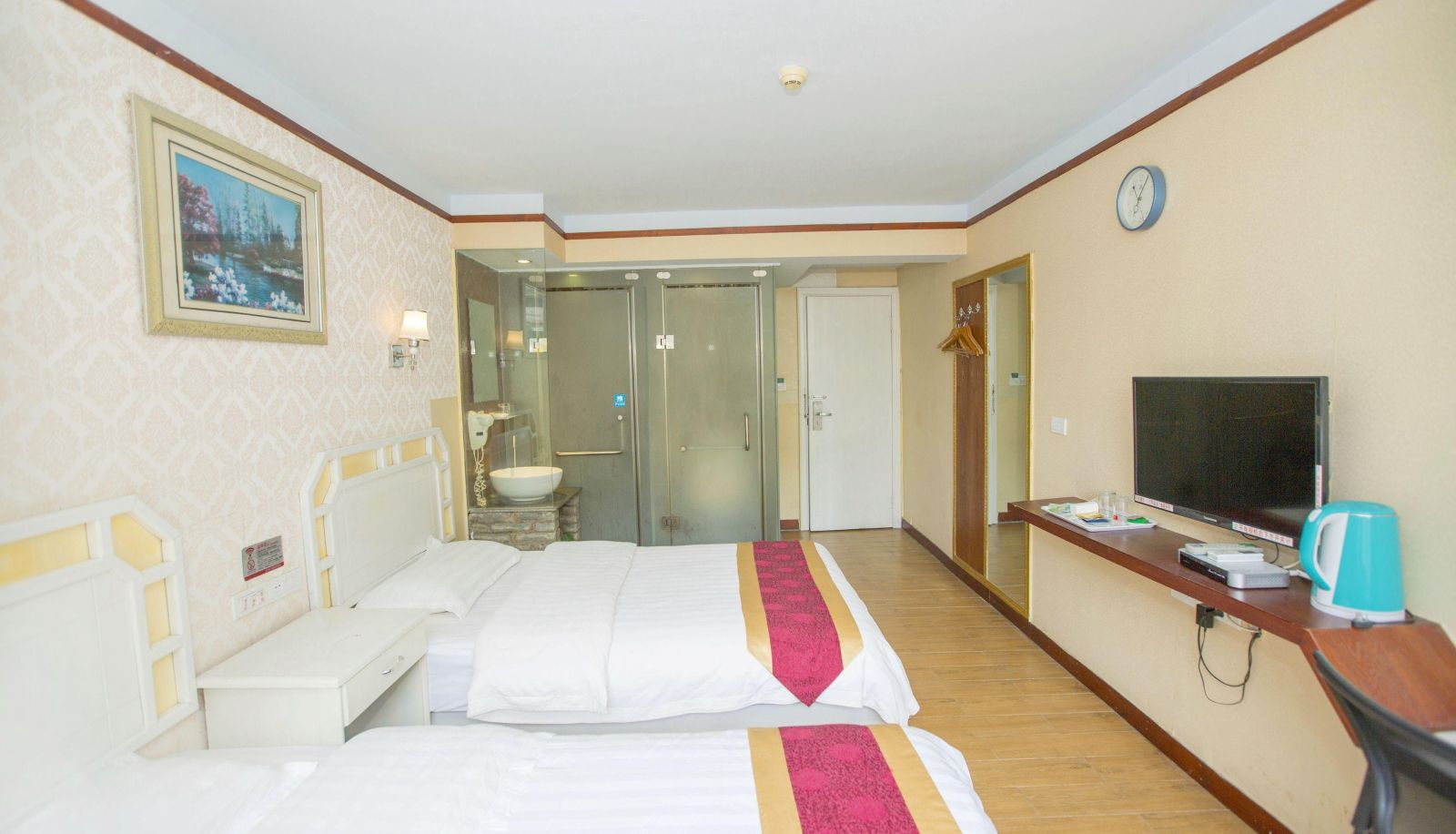 Camera - Qingshi Hotel (Yangshuo West Street Branch)