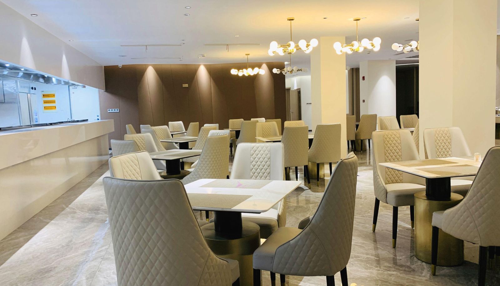 Buitenruimte van het hotel - Jianguo Puyin Hotel (Yangzhou Slender West Lake Wenchangge Store)