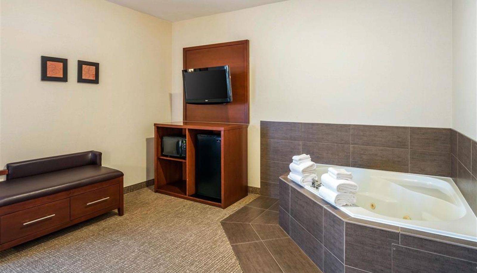 Zimmer - Comfort Suites Yakima