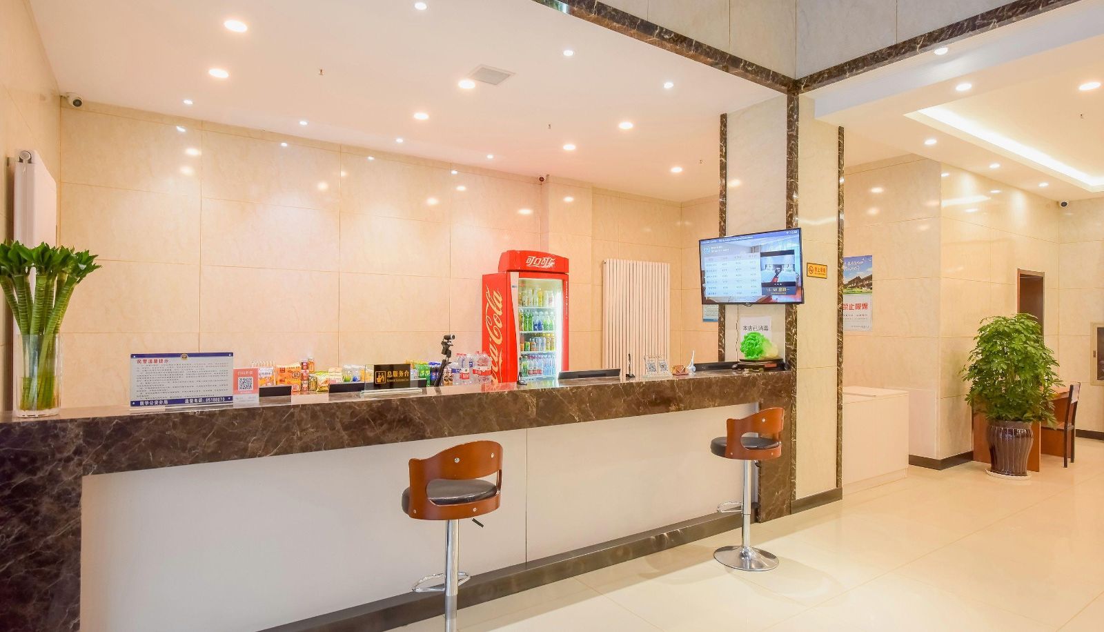 Zona exterior del hotel - Wencheng Hotel