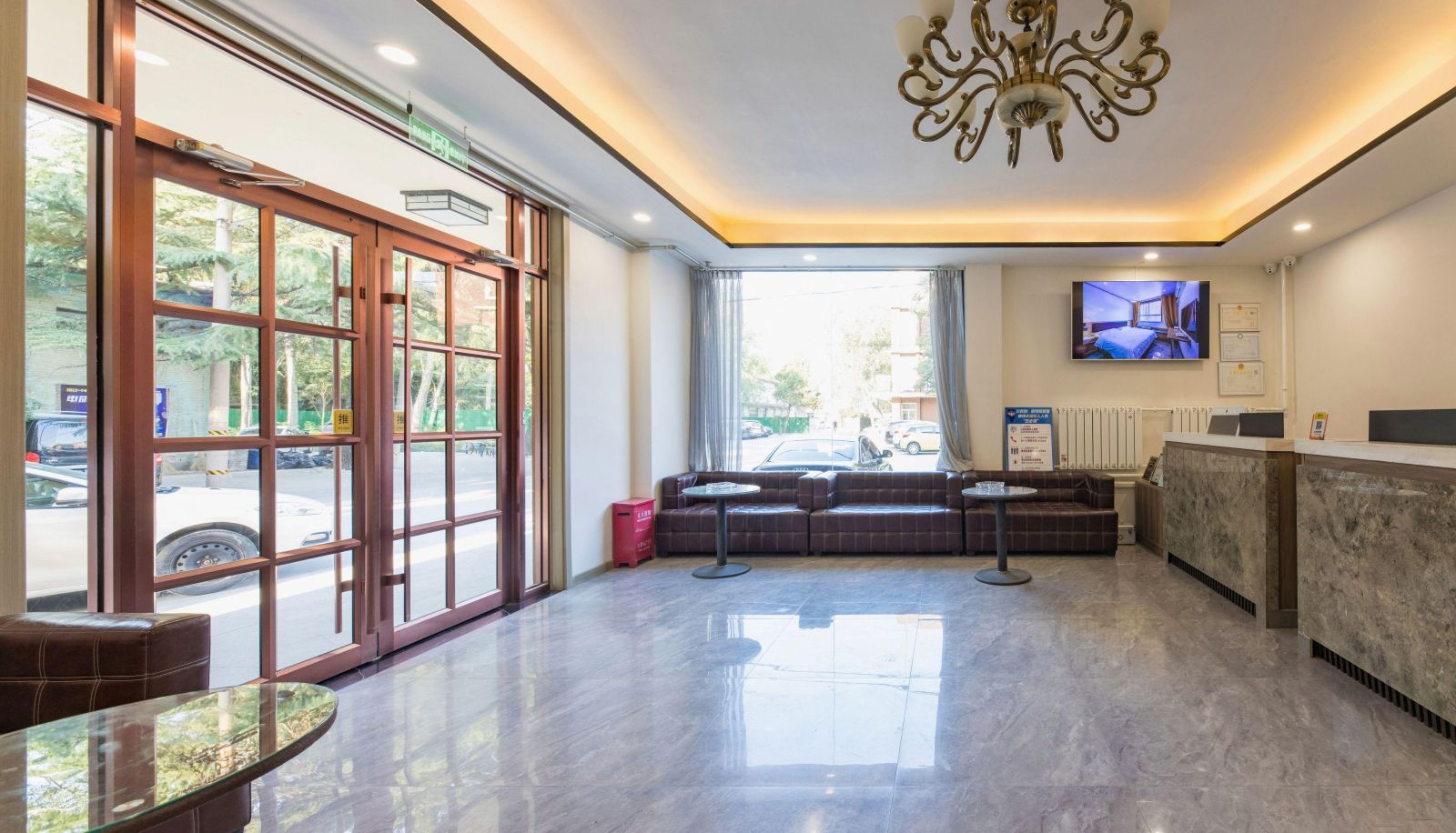 Hotel outdoor area - Roman Hotel (Wanbo Plaza Store)
