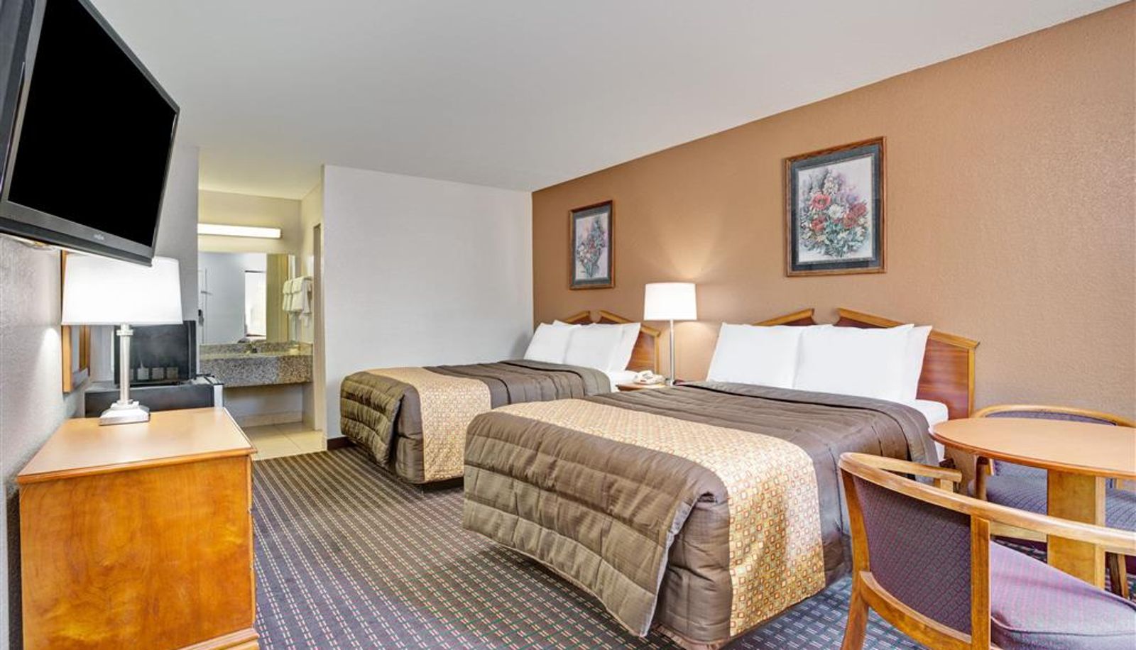 Zimmer - Days Inn by Wyndham Hernando