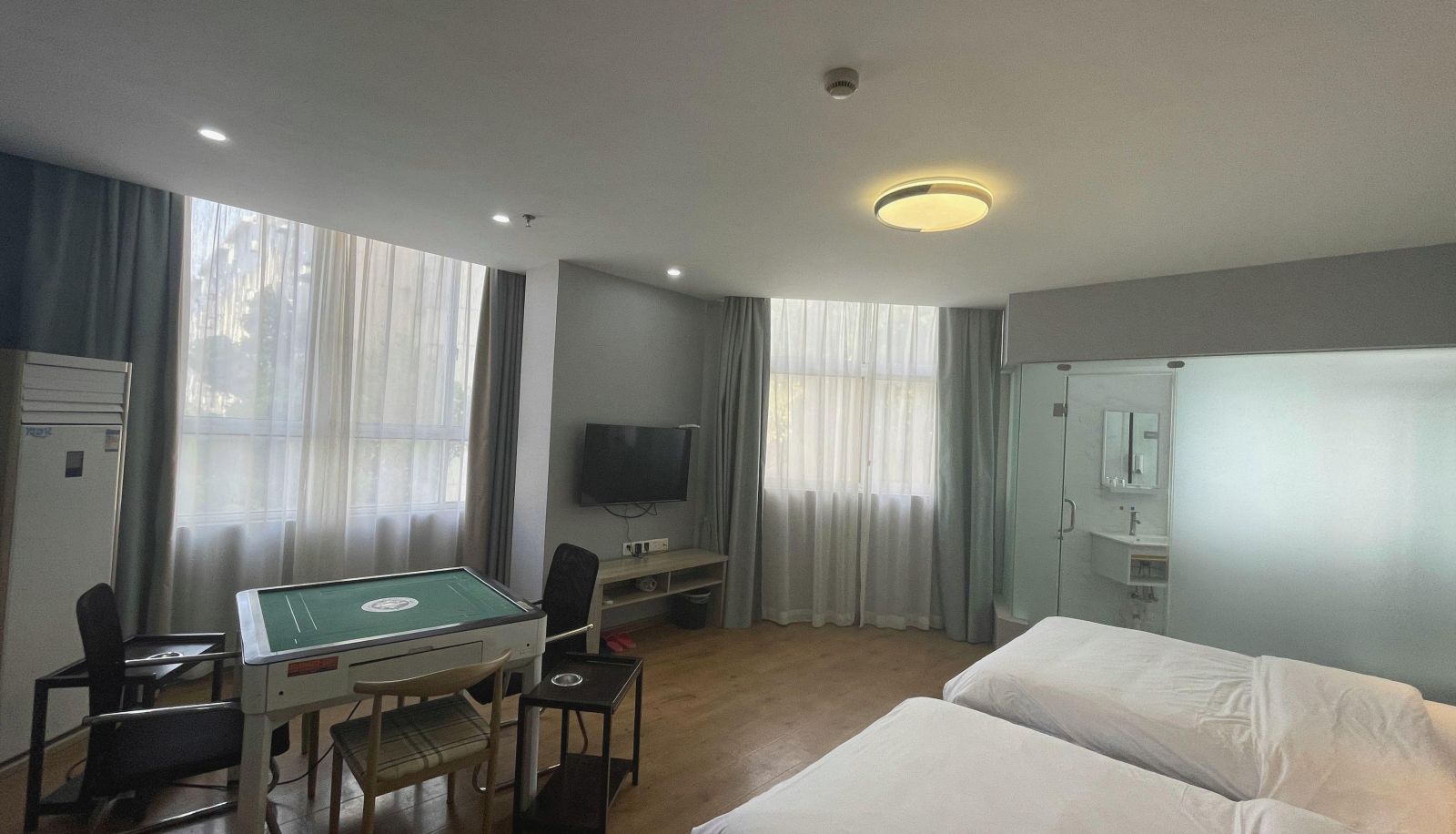 Business-Zimmer - Yibai Liangpin Hotel (Chaohu Wanda Oriental New World Store)