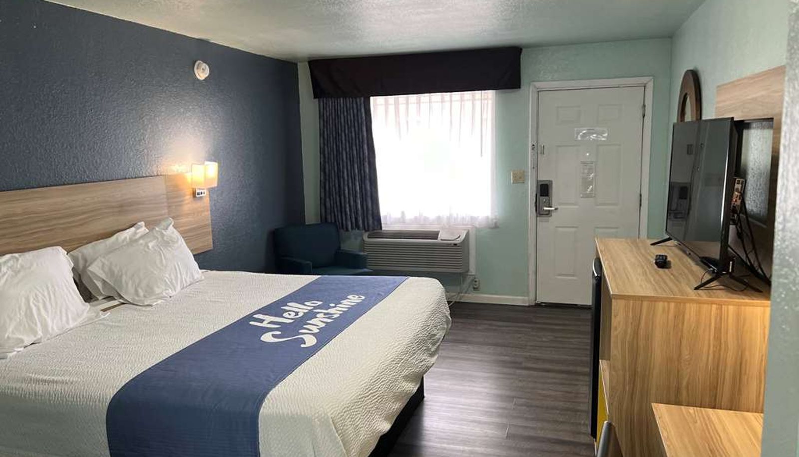 Zimmer - Days Inn by Wyndham Pratt