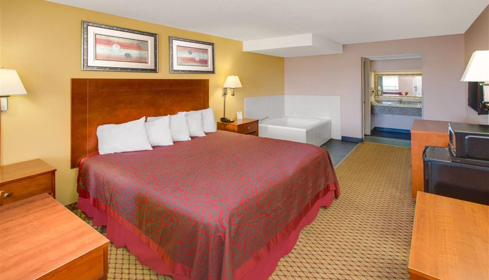 Room - Days Inn by Wyndham Gulfport