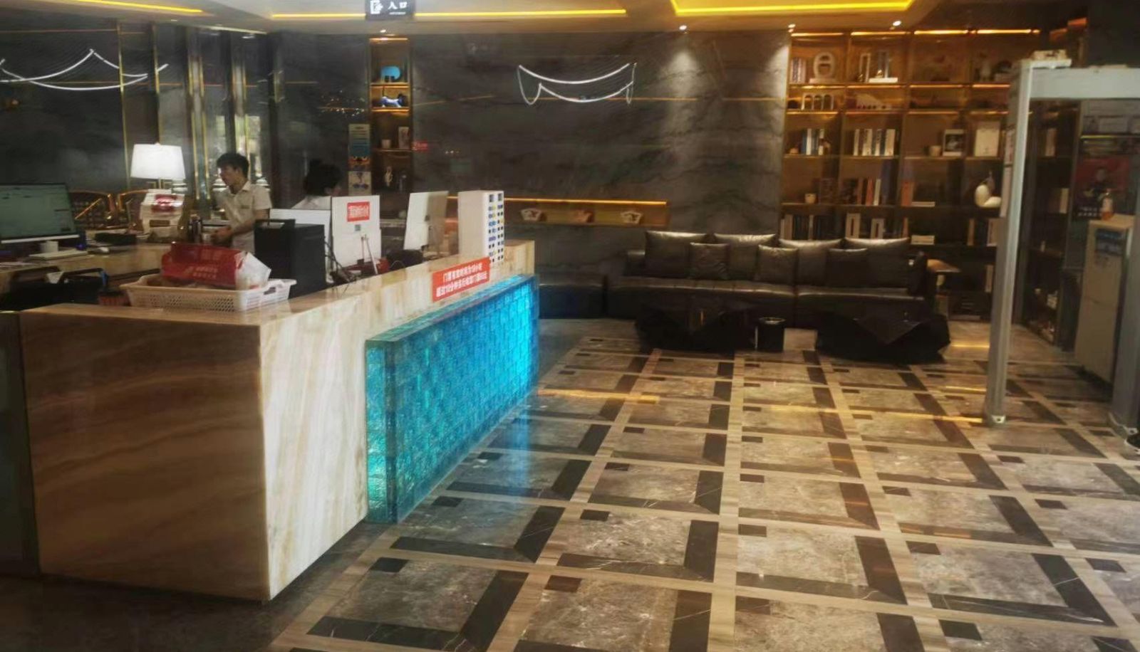 Zewnętrzna część hotelu - Shuiyunge Hot Spring Hotel