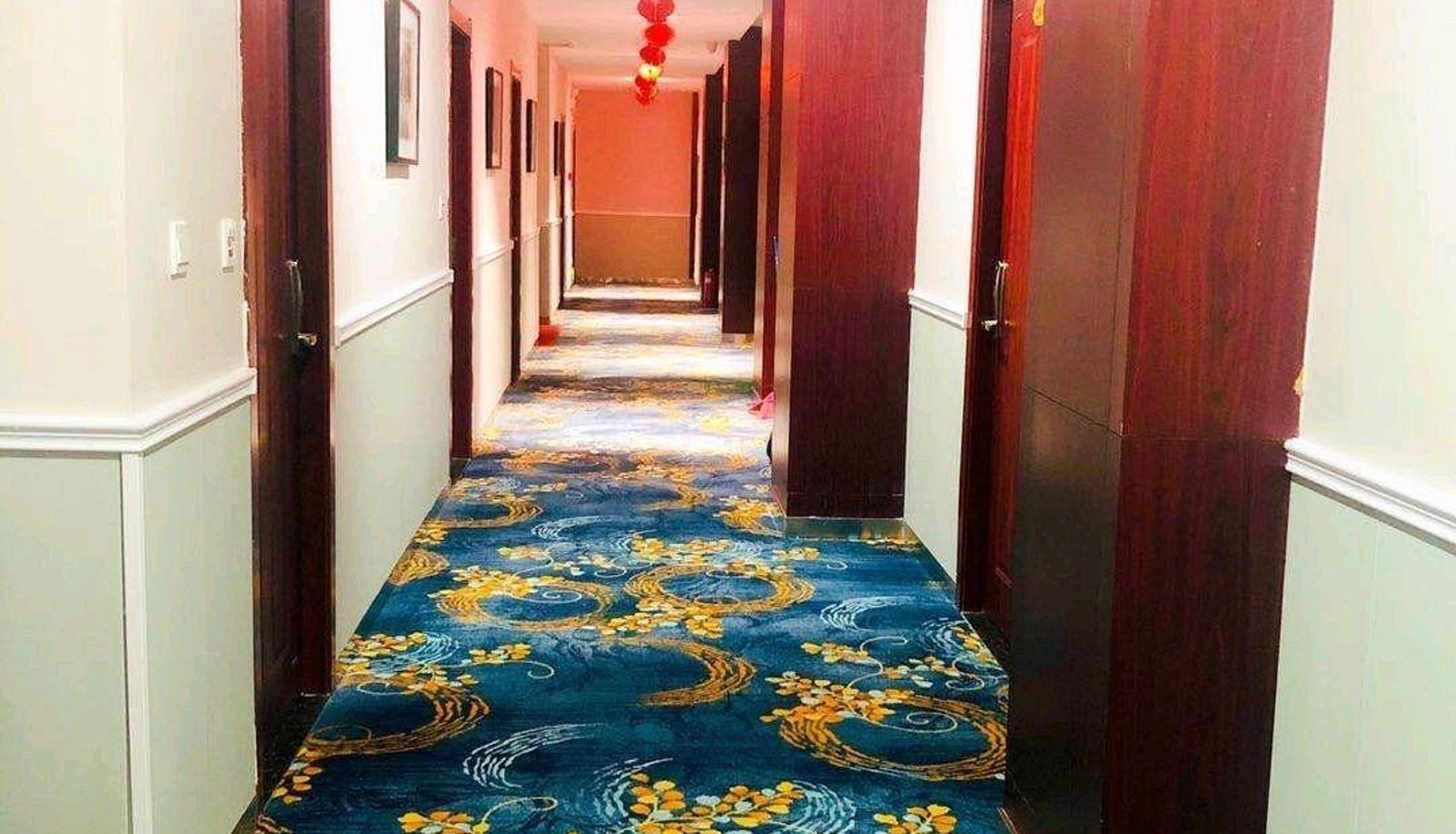 Zona exterior del hotel - Rongcheng Business Hotel