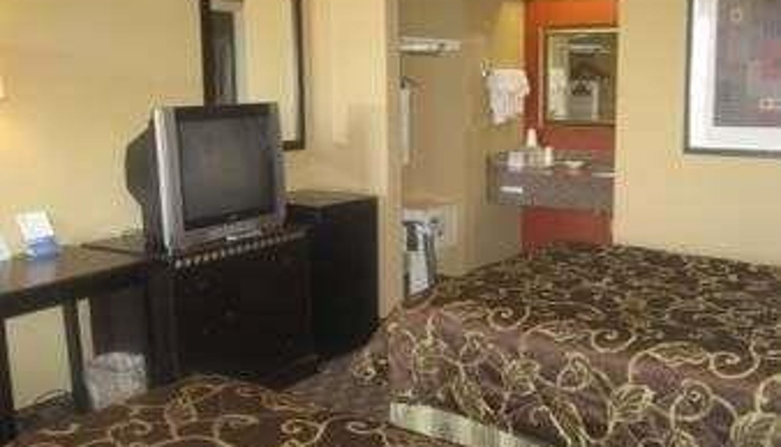 Zimmer - Days Inn by Wyndham Corpus Christi Beach