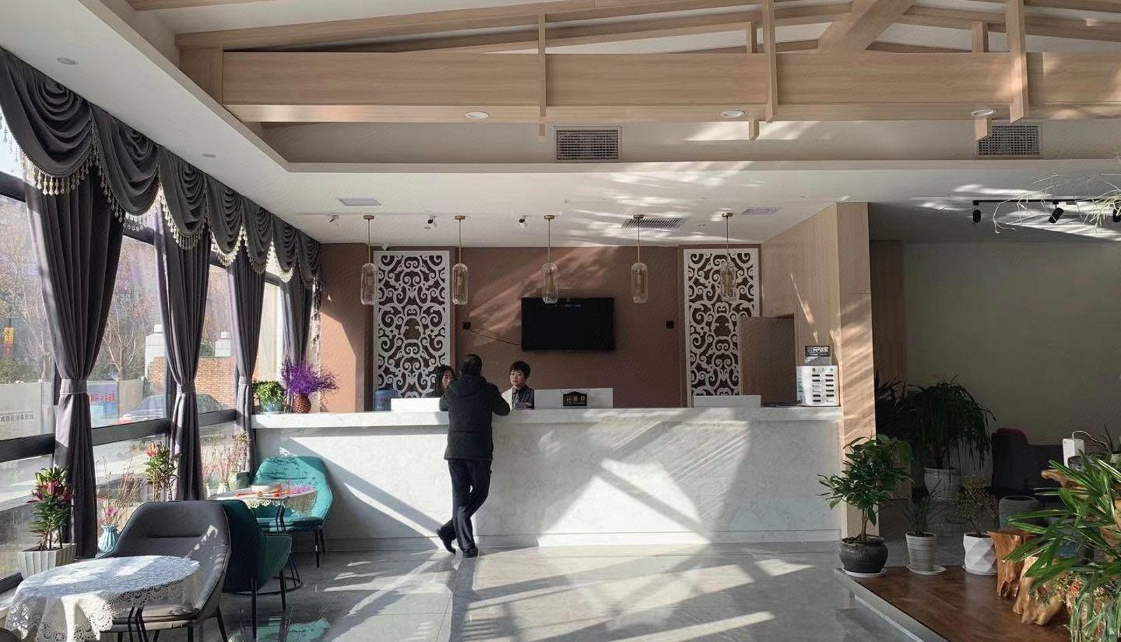 Buitenruimte van het hotel - Jiacheng Sanqin Hotel (Zhouzhi Shuijie Branch)