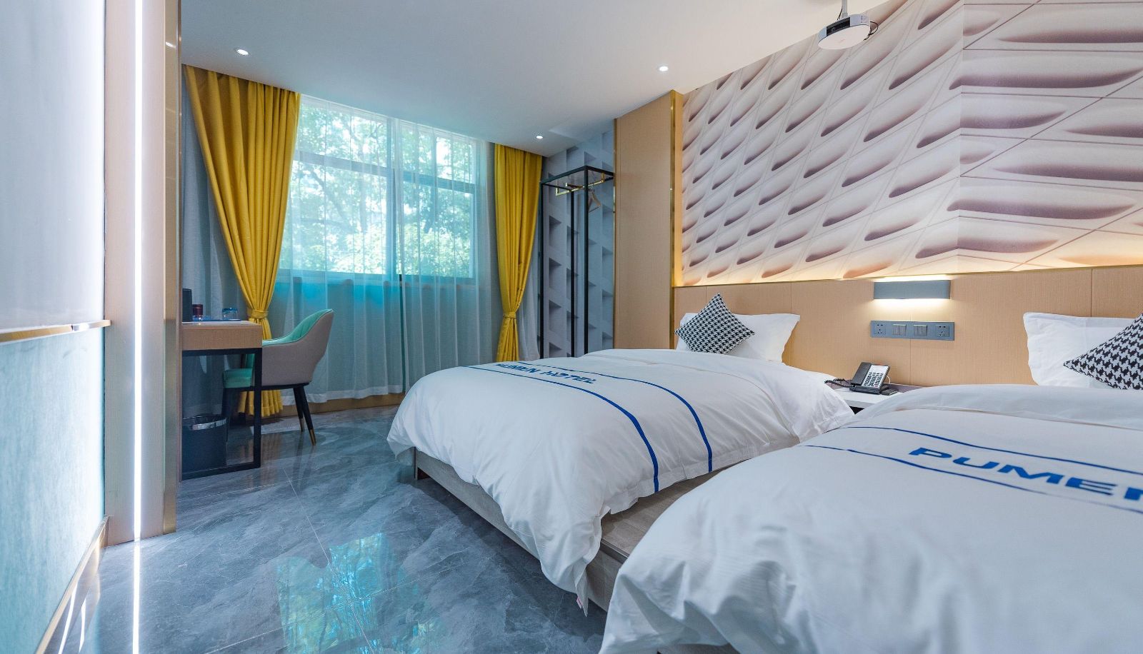 Room - Pullman Elegant Hotel (Golden Bell Dayan City Branch)