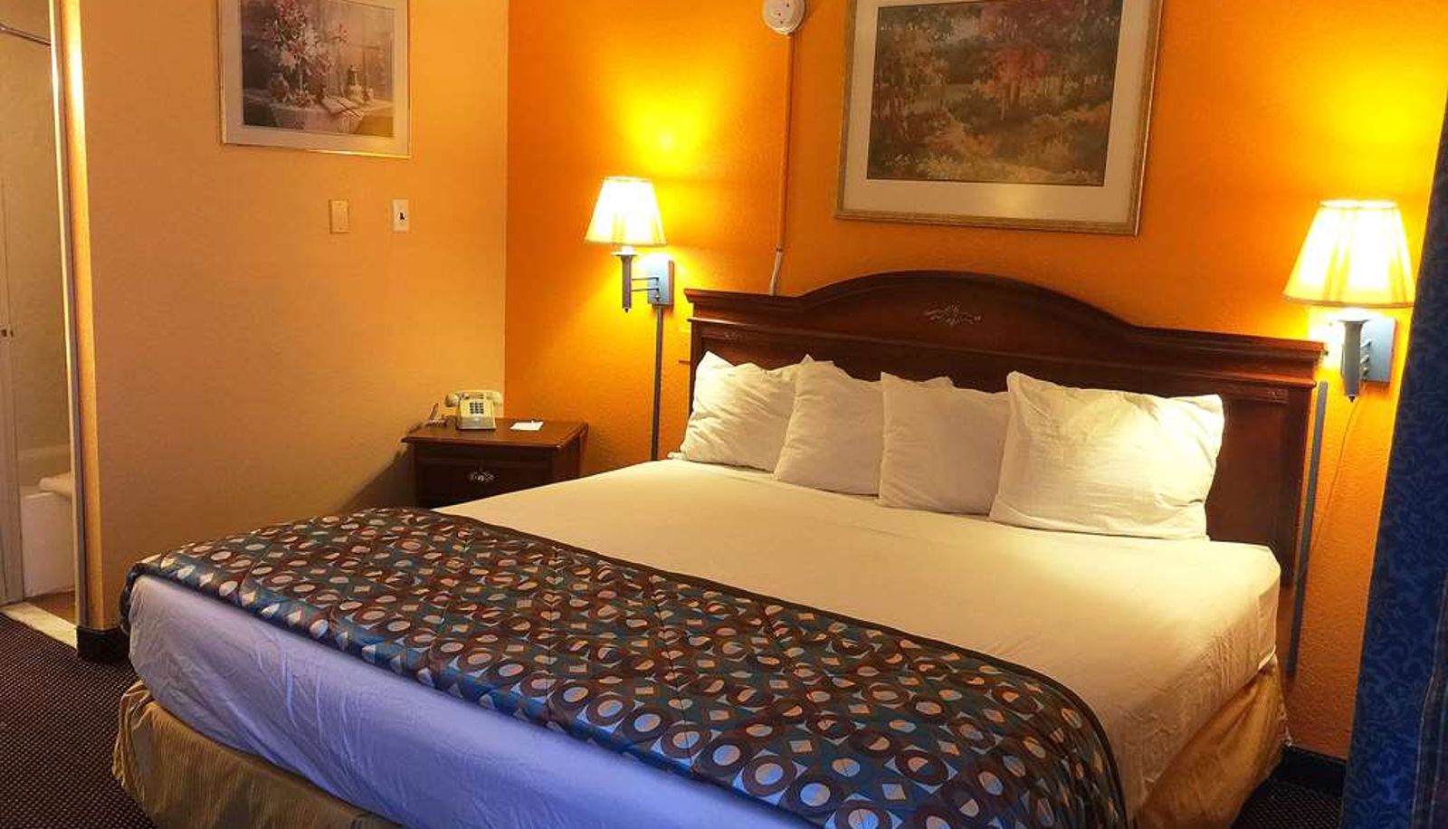 Suite - Americas Best Value Inn Pottstown