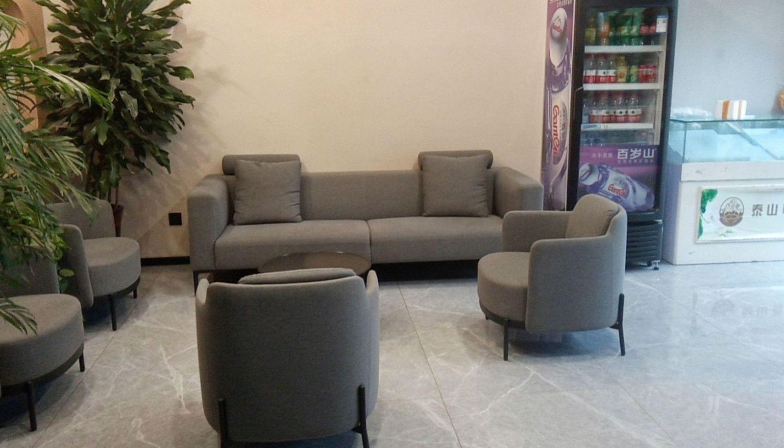 Zewnętrzna część hotelu - Orange Hotel (Tai'an Mount Taishan Fashion College Store)