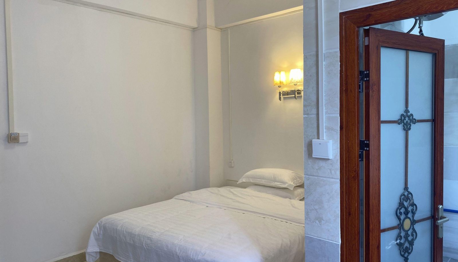 Zimmer - Jingxiu Travel Rental