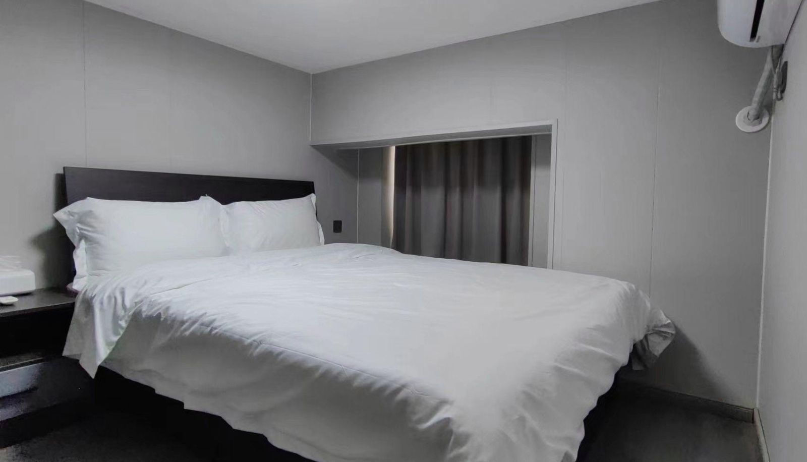 Zimmer - Platinum City Hotel (Wanda Plaza Store)