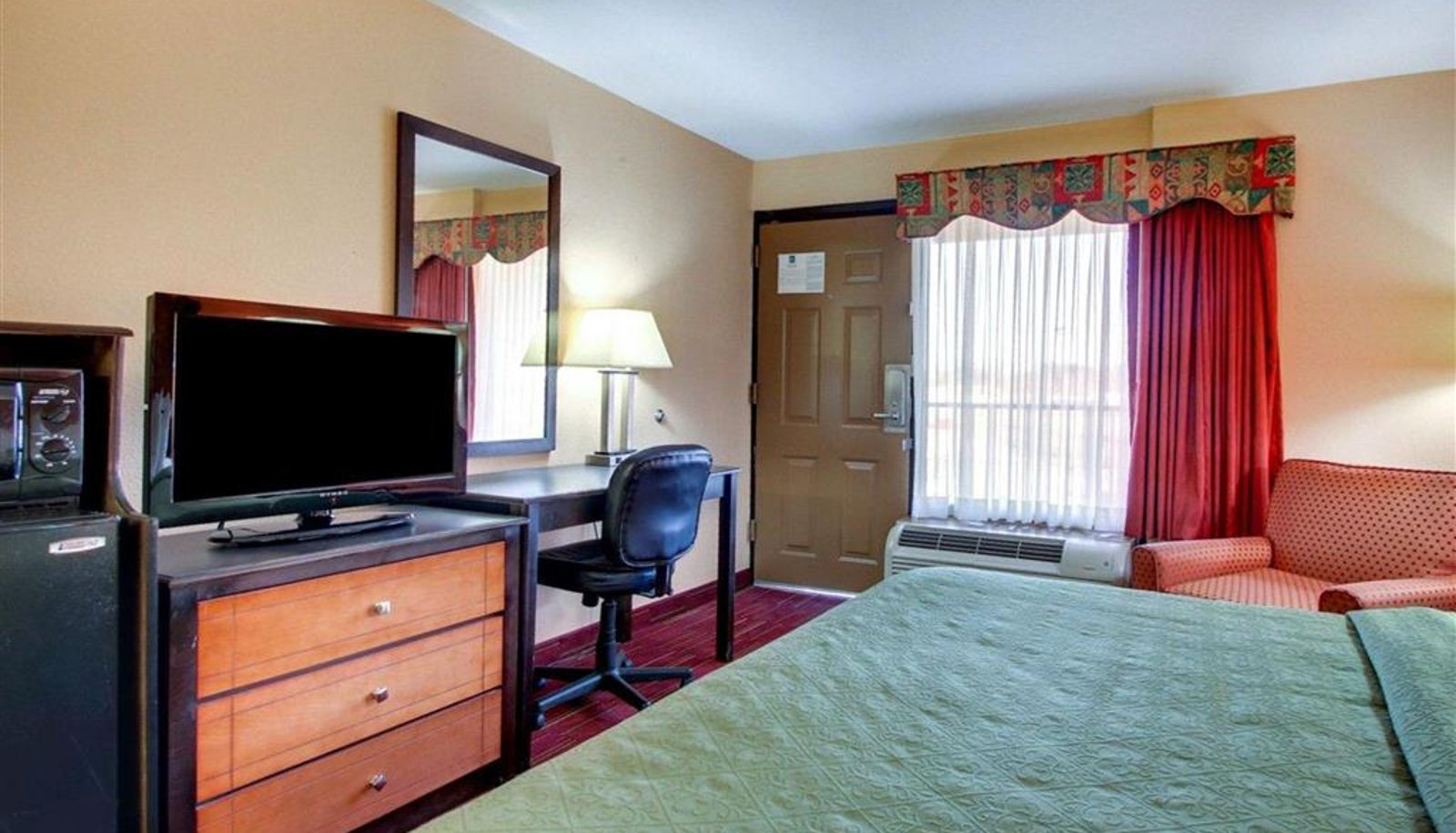 Room - Quality Inn Richland - Jackson South