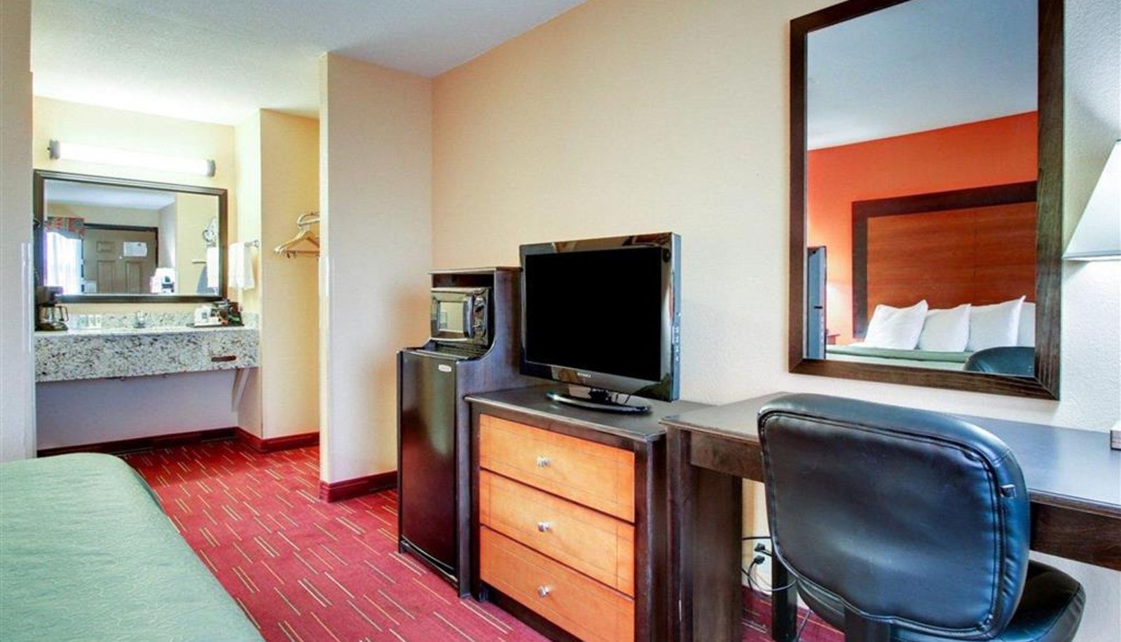 Room - Quality Inn Richland - Jackson South