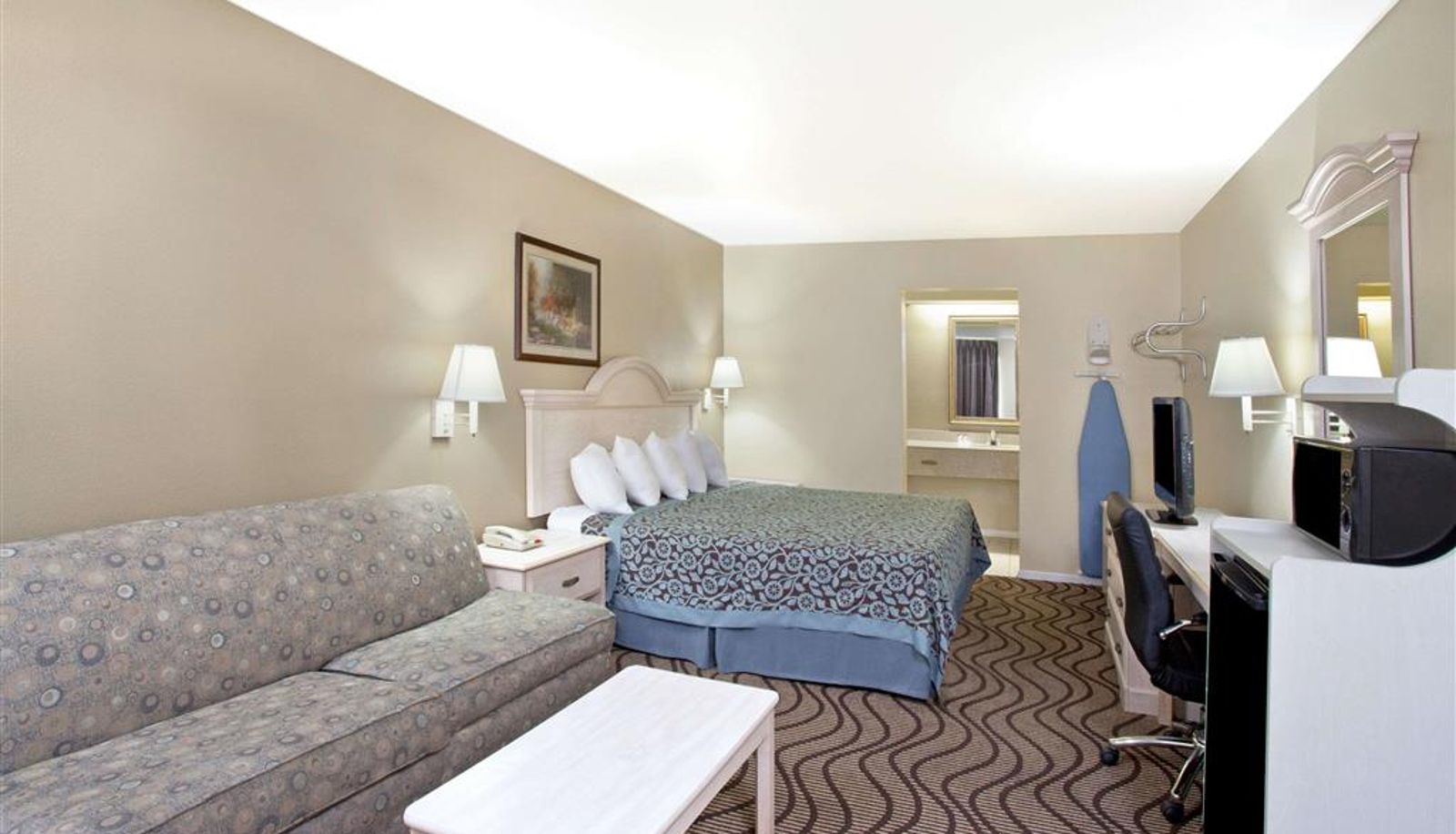 Room - Days Inn by Wyndham Kerrville