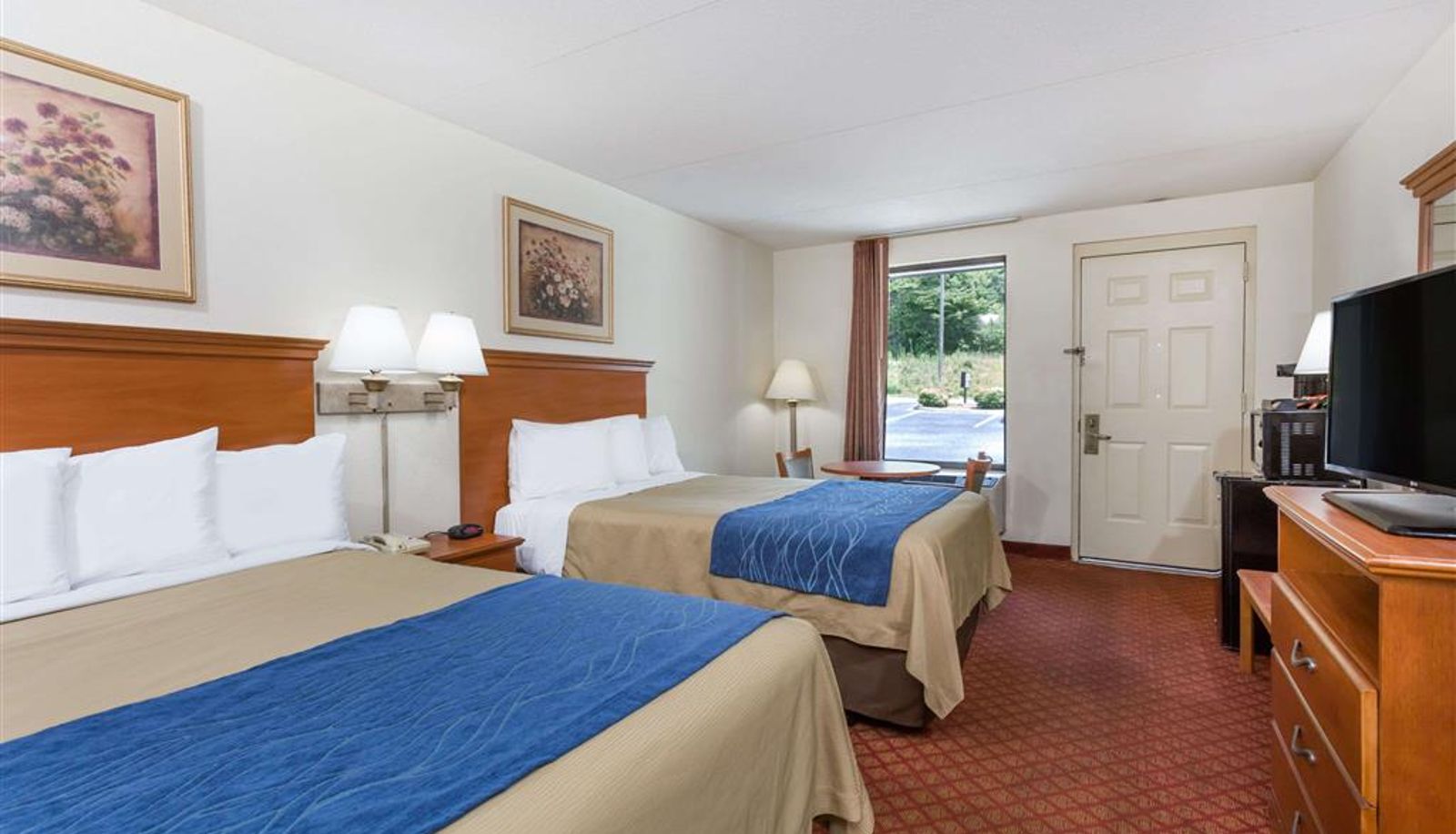 Room - Days Inn by Wyndham Winston Salem North