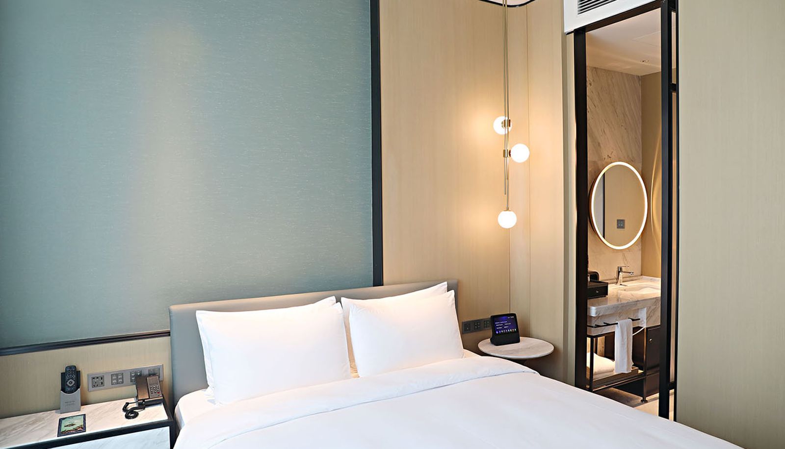 Camera - Novotel Shanghai Wanyuan Hotel
