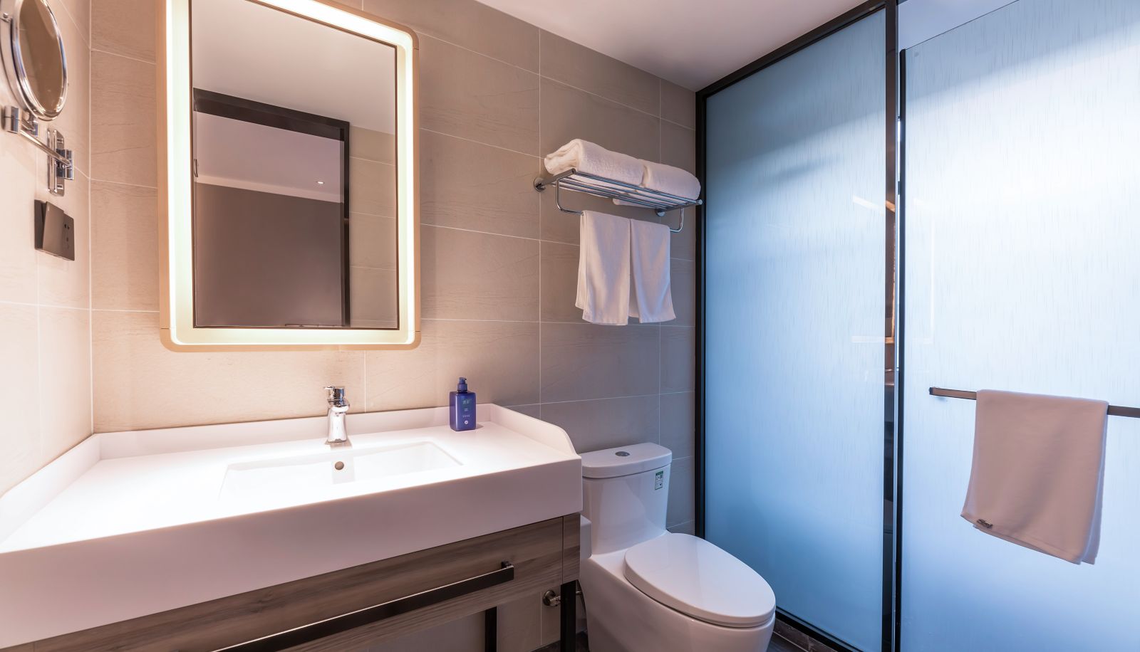 Zimmer - Hanting Nanjing Longpan middle road Jiuhuashan Subway Station Hotel