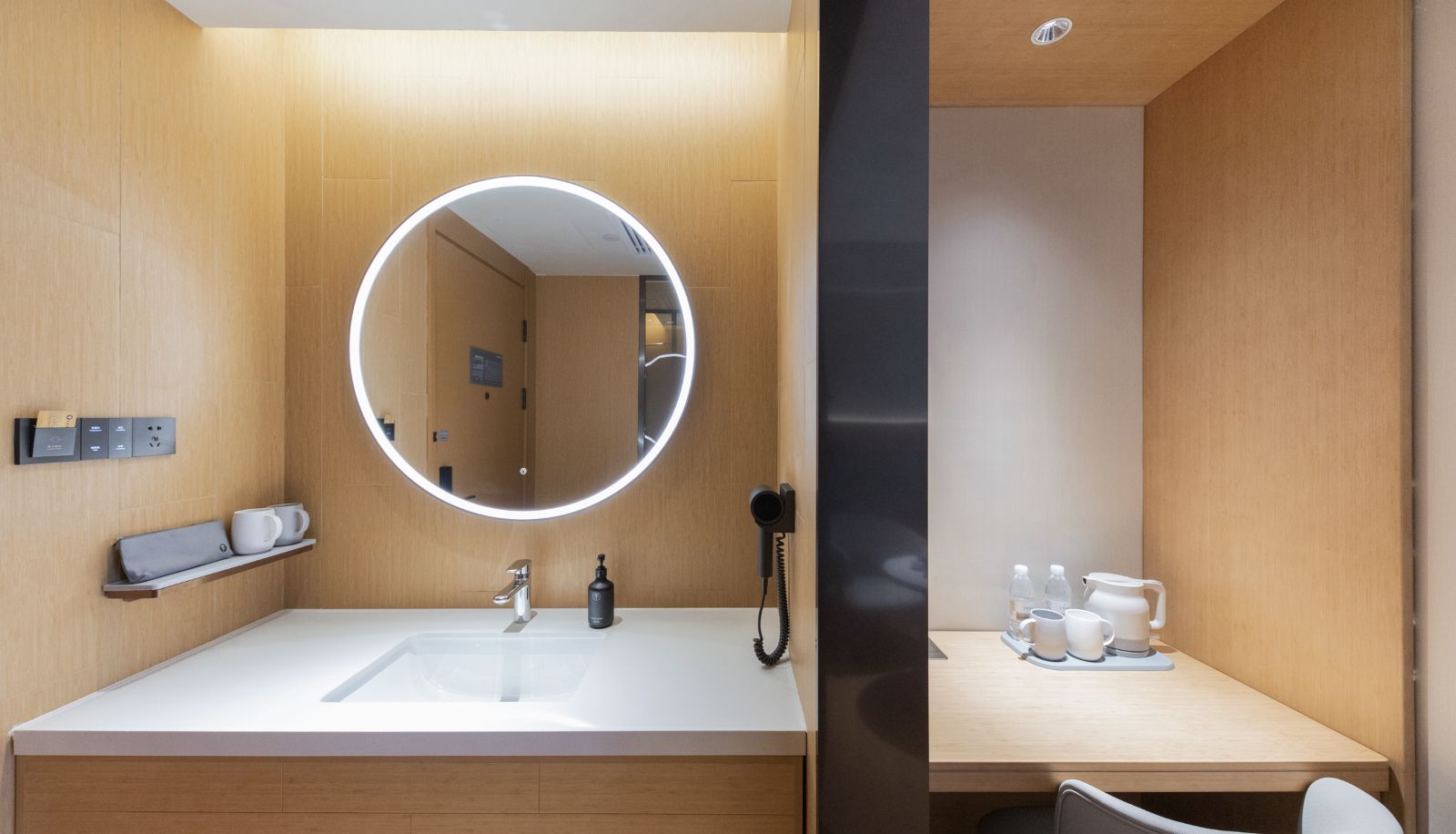 Zimmer - All season Beijing Sanlitun Gongti Ximen Hotel
