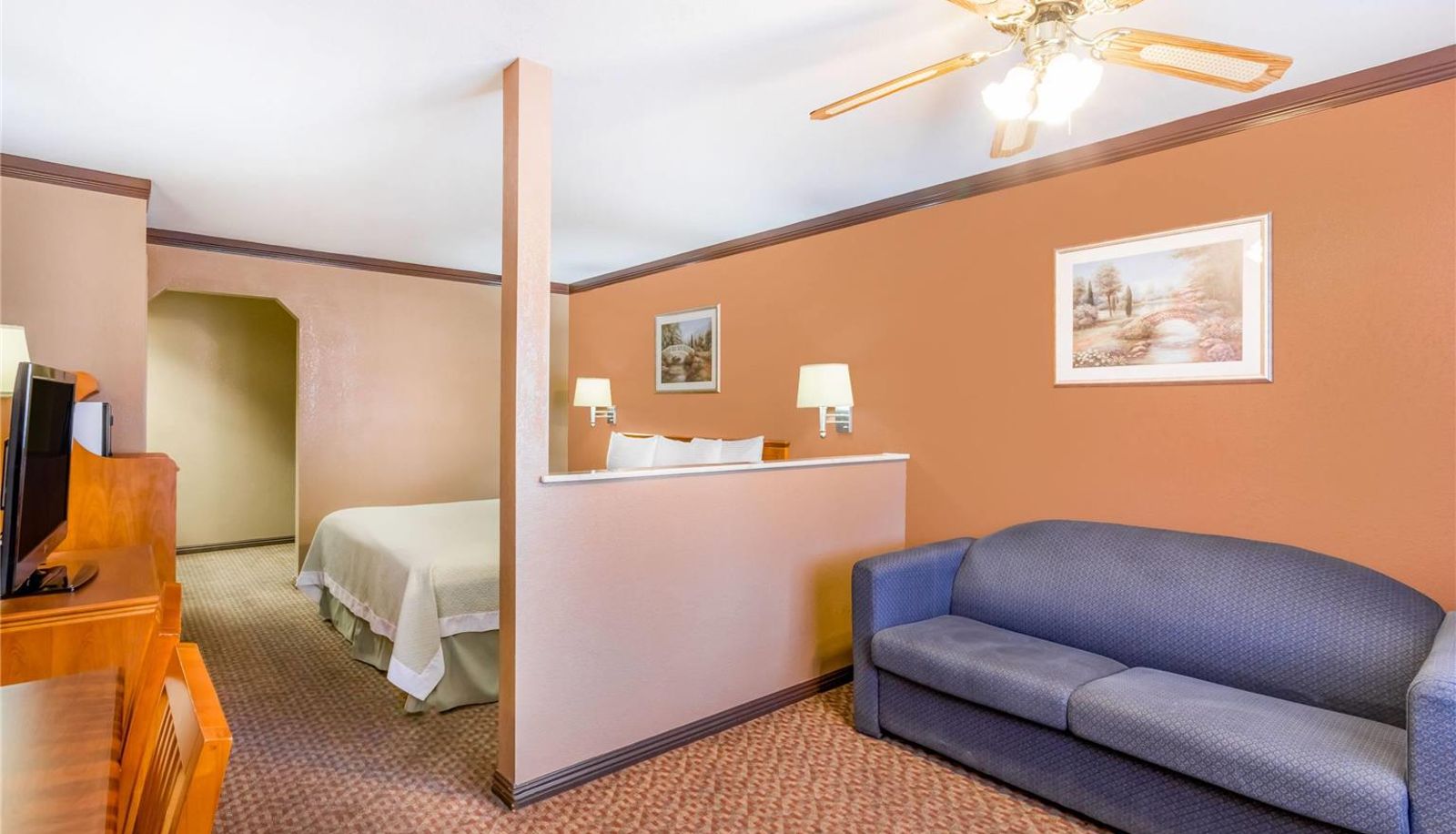 Zimmer - Days Inn by Wyndham Bishop