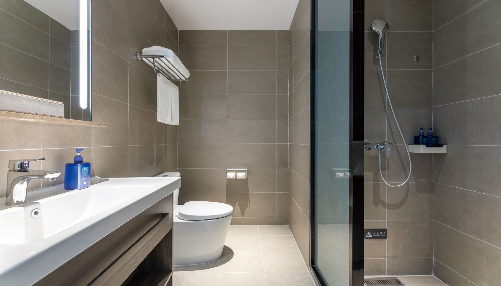 Room - Hanting Longxi Qiaonan home building materials market store