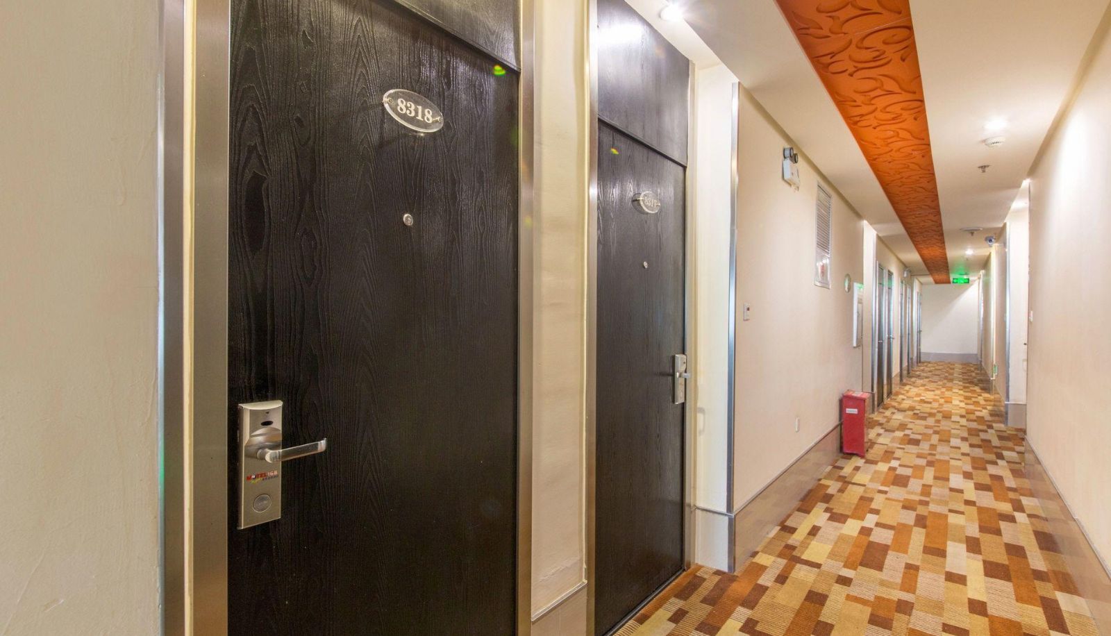 Zona exterior del hotel - Motai Hotel (Wuhan Wuchang Railway Station Store)
