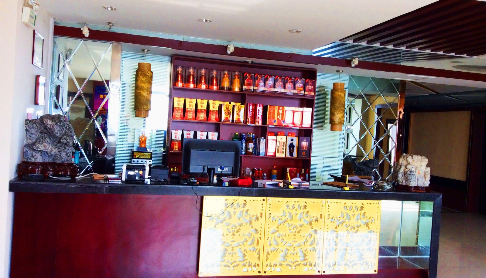 Zona exterior del hotel - Golden Age Hua Shui Yue Hotel (Lujiang No.5 Middle School Branch)
