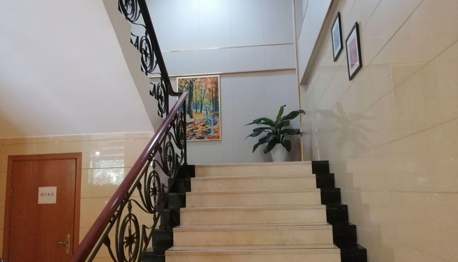 Extérieur de l'hôtel - Shangju Hotel (Shenzhen Songgang Subway Station Store)