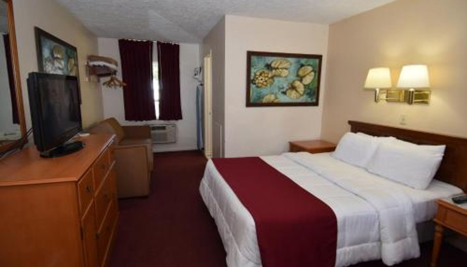 Info - Knights Inn Oswego East