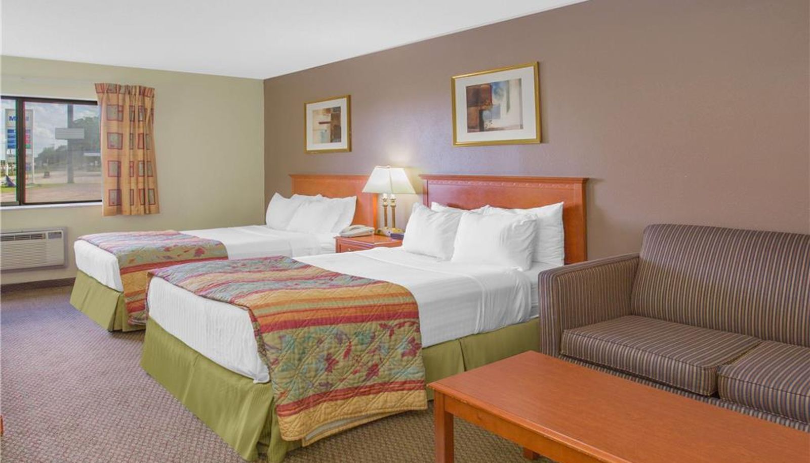 Zimmer - Days Inn by Wyndham Portage/Cascade Mountain Area