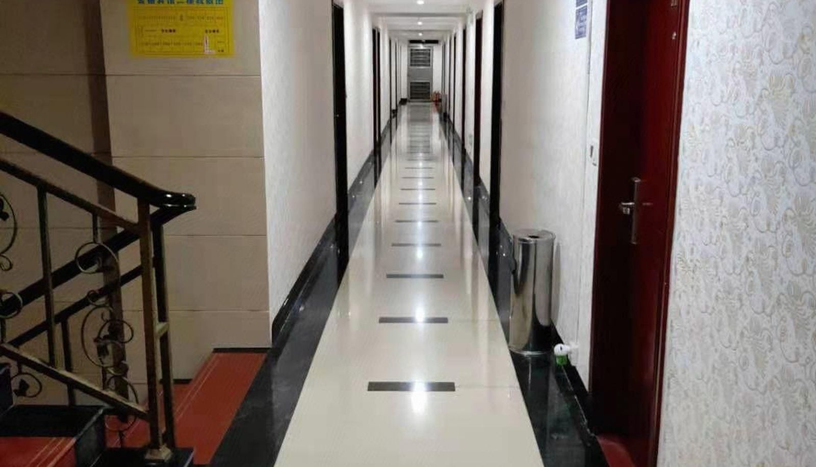 Zewnętrzna część hotelu - Jinsui Hotel