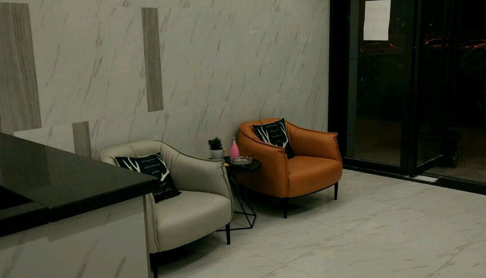 Area esterna dell'hotel - Sihai Business Hotel